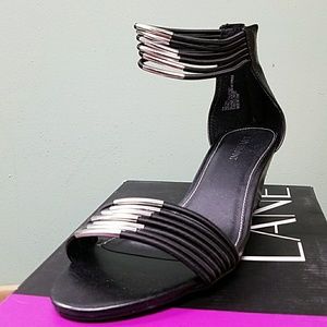 LANE BRYANT- OPEN TOE WEDGE SANDAL 10W